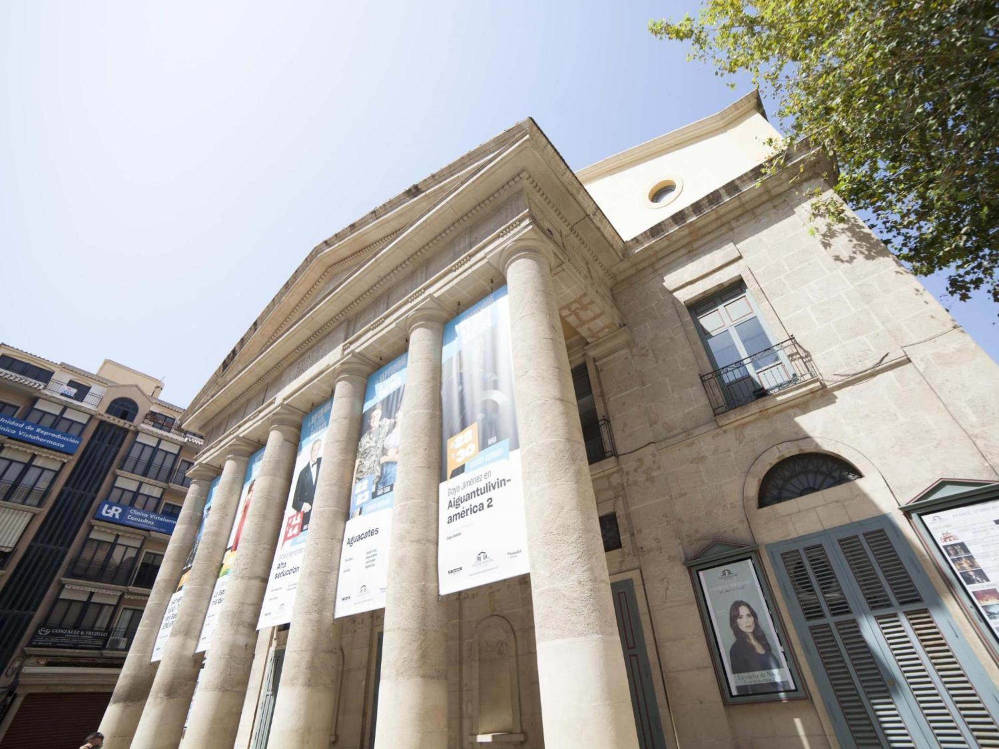 Teatro ~ Alicante Exteriér fotografie